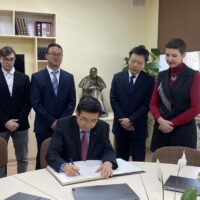Візит Надзвичайного і Повноважного Посла Китайської Народної Республіки в Україні Його Високоповажності пана Фань Сяньжуна