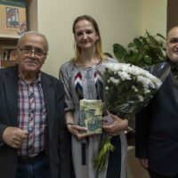Натхненна зустріч з письменником Леонідом Петровським