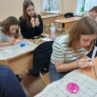Майстер-клас по оформленню японських іграшок кокеші